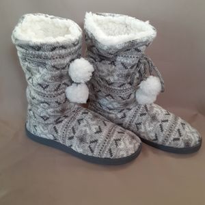 Muk luks Boot Slippers